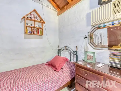 Venta casa 2 amb con pileta y quincho - El Remanso