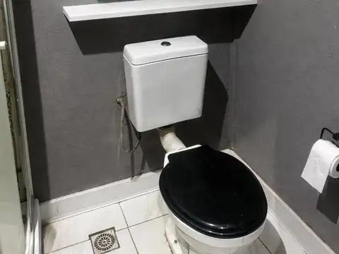 Casa en venta - 1 Dormitorio 2 Baños - Burzaco