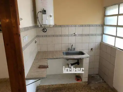 CALLE 213 1300