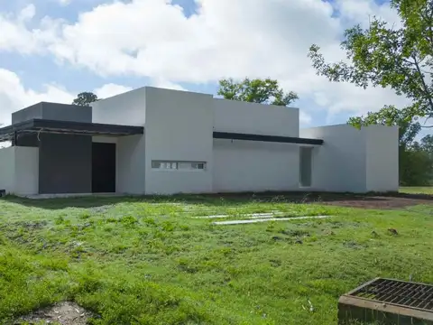  Venta Casa A Estrenar 4 ambientes La Asunción  