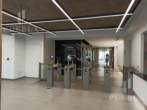 Oficina en Alquiler en Parque Patricios, $ 4.300