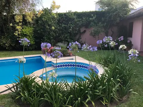 CASA ANTIGUA ESTILO MEDITERRANEA, OPORTUNIDAD UNICA