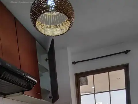Oficina en Alquiler en Morón, $ 400.000