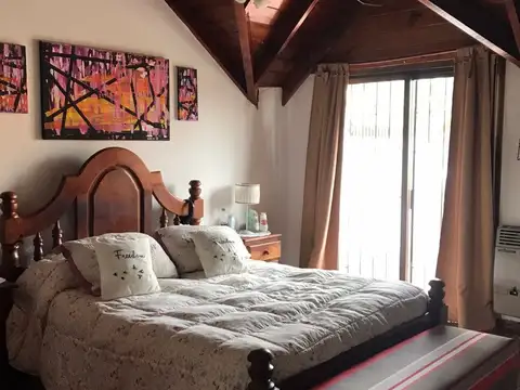 Casa en Venta en Jose Leon Suarez, USD 300.000