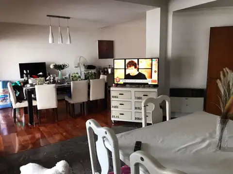 Casa en Venta en Jose Leon Suarez, USD 300.000