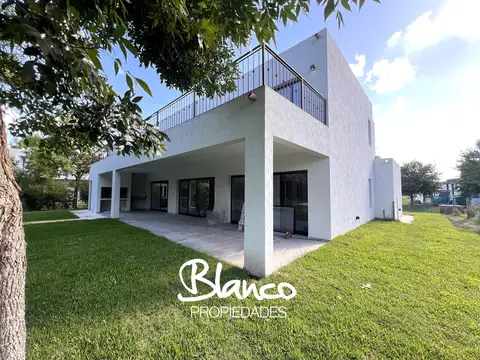 Casa  en Venta en Haras Santa Maria, Escobar, G.B.A. Zona Norte