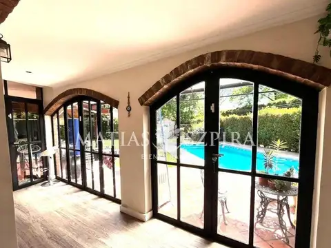 Casa en Venta en Barrio Parque Leloir, USD 398.000