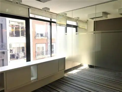 Sarmiento 1400 - Oficina en Centro / Microcentro