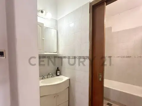 Casa de dos dormitorios, excelente ubicación. VENADO TUERTO