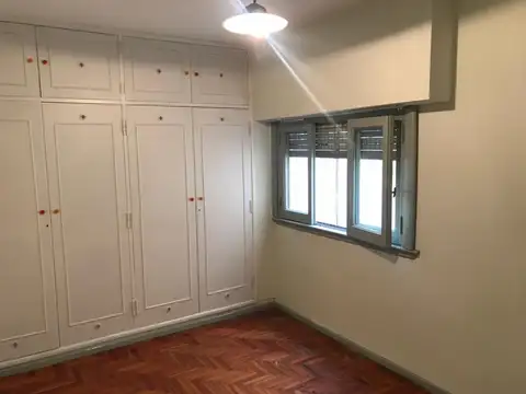 Departamento en Alquiler en Flores, $ 800.000