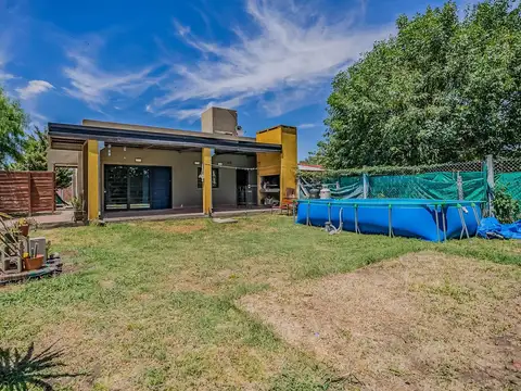 Casa 3 ambientes con 1 baño