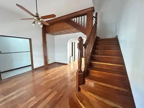 Casa en Alquiler en Santos Lugares, $ 2.500.000