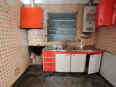 Casa 6 ambientes con 3 baños