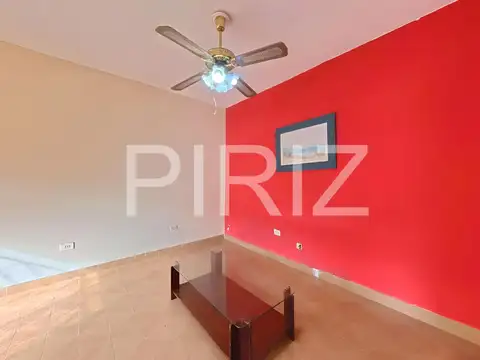 Casa en Venta en Villa Lynch, USD 78.000