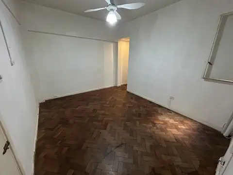 Departamento en Alquiler en Recoleta, $ 490.000