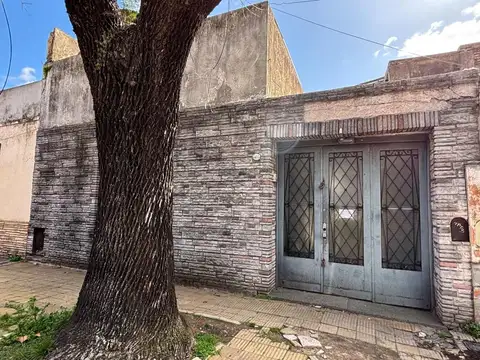 LOTE EN VENTA EN FLORESTA 560M2 CONSTRUIBLES