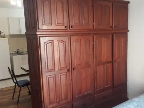 Estados Unidos 1800 , Piso 1