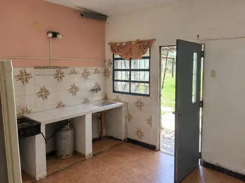 Casa en Venta con 3 cocheras