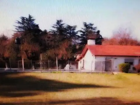 CHALET QUINTA + GALPON S/ FRACCION INDUSTRIAL N°1 10000 M2 