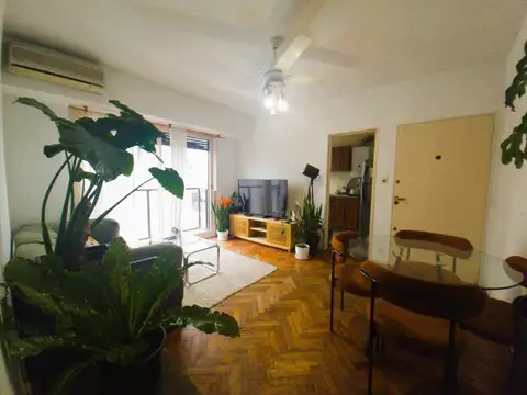 Ciudad De La Paz 2100, Piso 8