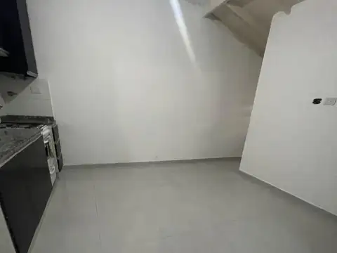 San Martin 2623 , Piso 1