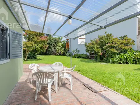 Casa en Venta en Los Hornos, USD 128.000