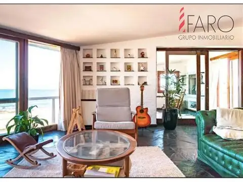 Casa en Venta de 5 dormitorios