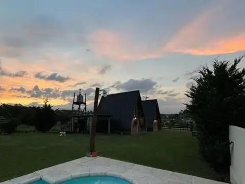 Casa en Venta con 2 cocheras