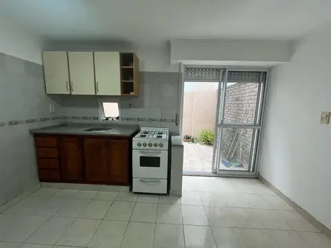 Depto Tipo Casa en Venta de 2 ambientes