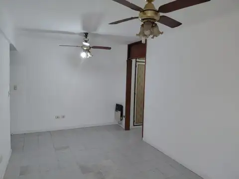 Venta Depto 4 ambientes Villa Celina Excelente!