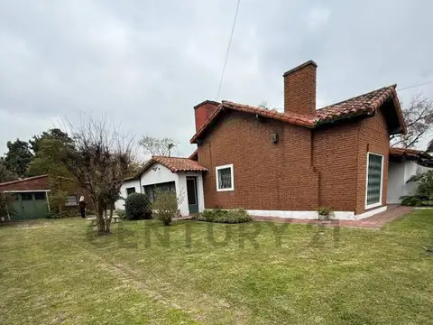 VENTA LOTE AMPLIO PARA EMPRENDIMIENTO COMPLEJO DUPLEX, ITUZAINGO NORTE