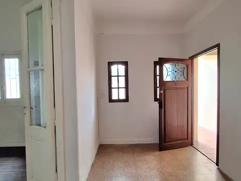 Oficina en Alquiler en Centro  - Zárate, USD 450.000