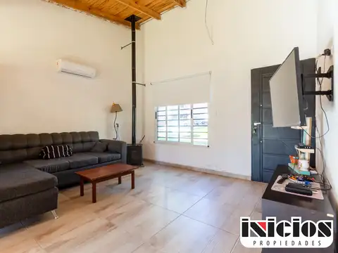 Departamento 4 ambientes con 2 baños