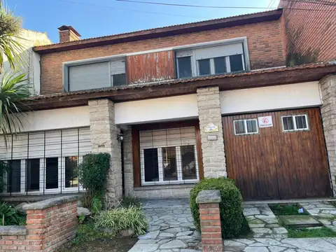 Hipólito Yrigoyen 2800