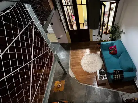 Depto Tipo Casa en Venta 60 años