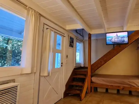 Pasaje La Paz  al 200