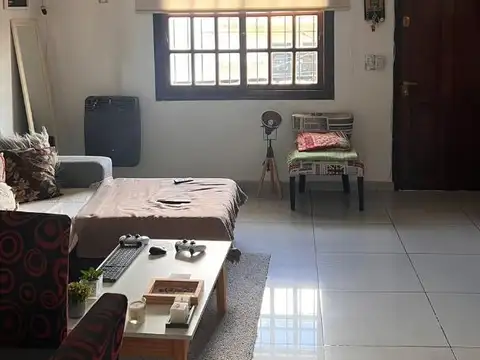 Ramon Carrillo 843 , Piso 1