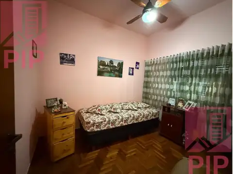 Depto Tipo Casa en Venta en El Palomar, USD 90.000