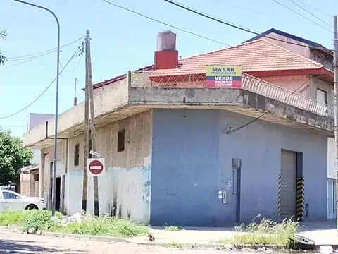 CASA Y GALPON 