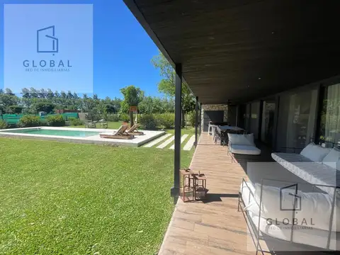 Casa en Venta en San Antonio de Areco, USD 349.000