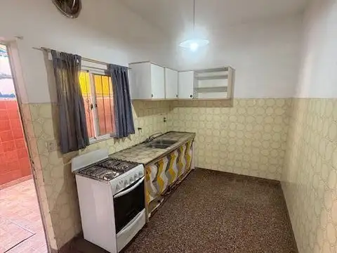 Depto Tipo Casa en Venta al Suroeste