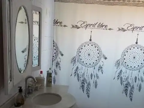 VENTA CHALET 5 AMBIENTES EN PALOMAR LOTE 8.66X45 ZONA COLEGIO LORETO - FICHA 8240