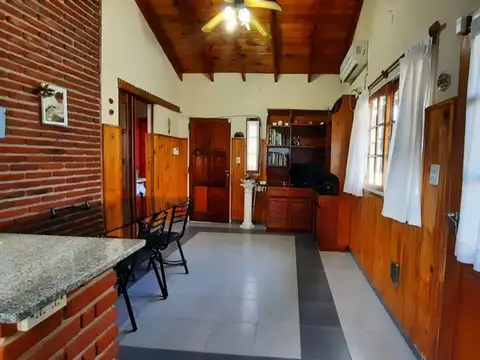 Depto Tipo Casa en Venta de 6 ambientes