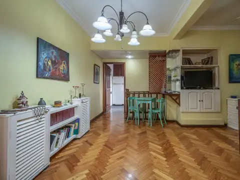 Depto Tipo Casa 5 ambientes con 3 baños