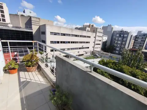 Vendo en Almagro. Departamento Monoambiente con Balcón. En edificio con Amenities. Apto Crédito.