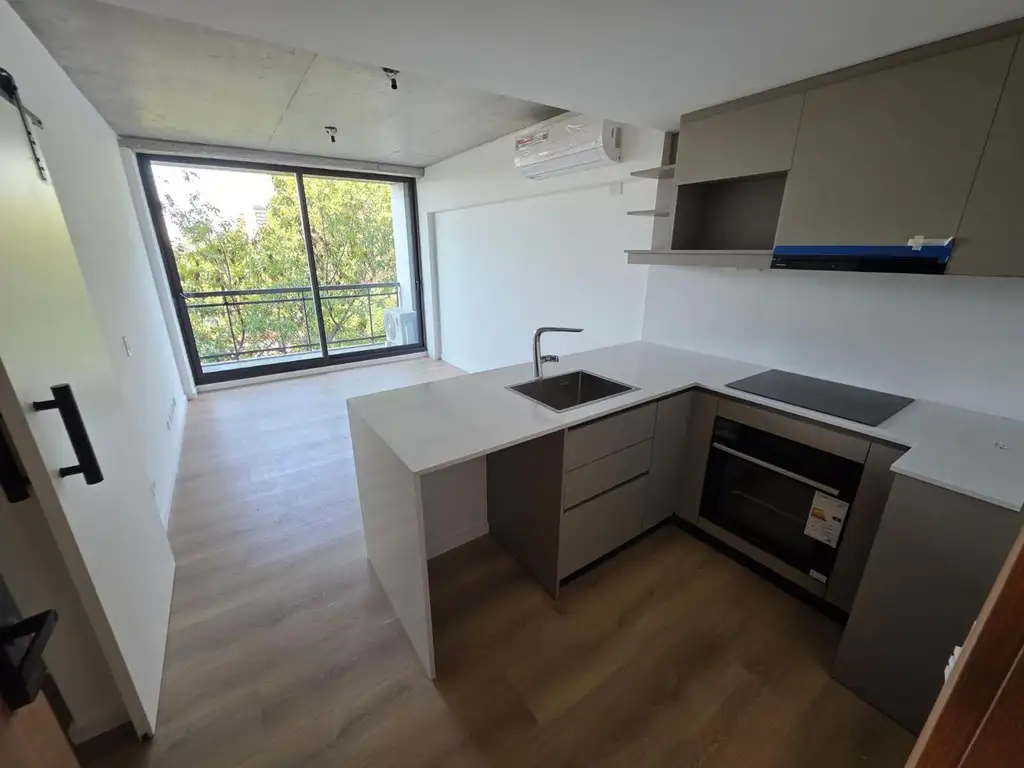 Migueletes 2306 , Piso 4