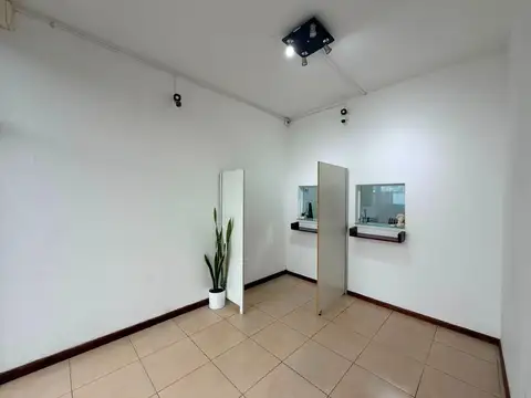 Local en alquiler y venta North Coral Plaza
