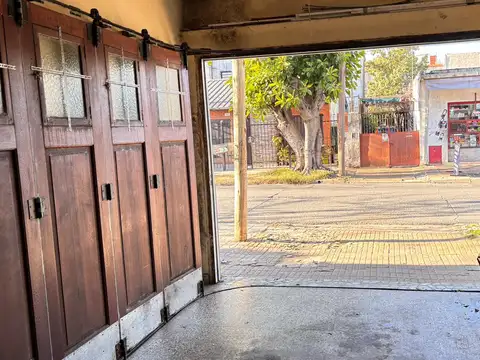 Cochera en Venta de 7  mts largo x 35  mts ancho