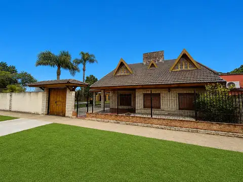 Casa en Venta en Malvinas Argentinas, USD 250.000