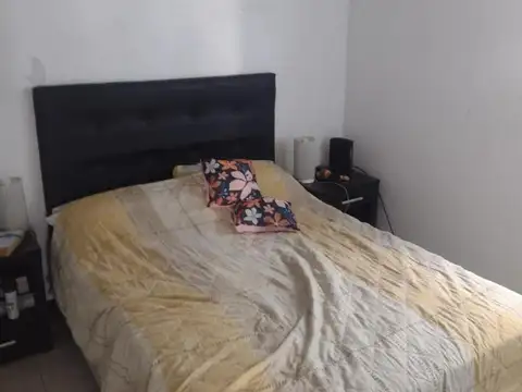 Depto Tipo Casa en Alquiler de 3 ambientes